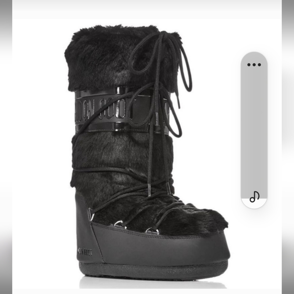 Moon Boots